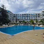 Appartamento Atlantis Nikol
