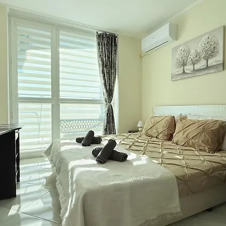 Atlantis Nikol * Burgas City