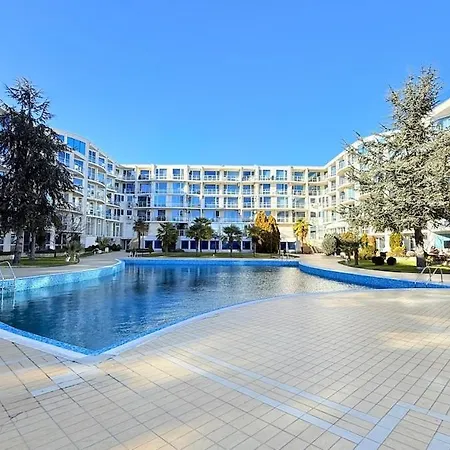 Atlantis Nikol Daire Burgaz