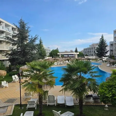 Atlantis Nikol Apartment