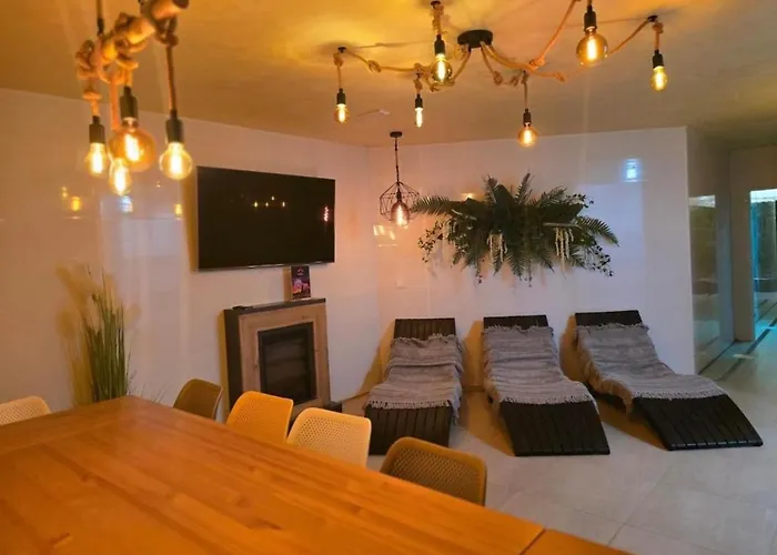 Atlantis Nikol Burgas