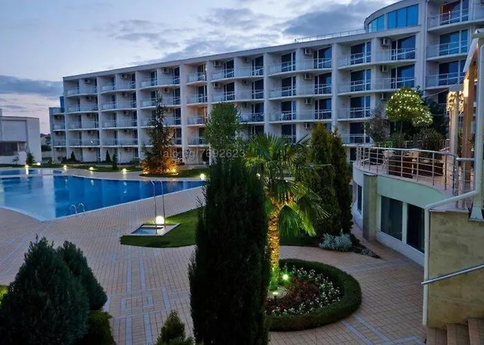 Atlantis Nikol Apartment Burgas