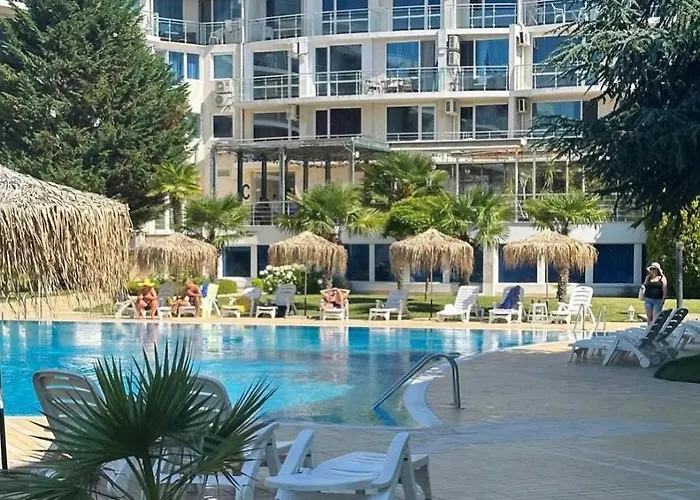 Atlantis Nikol Apartment *